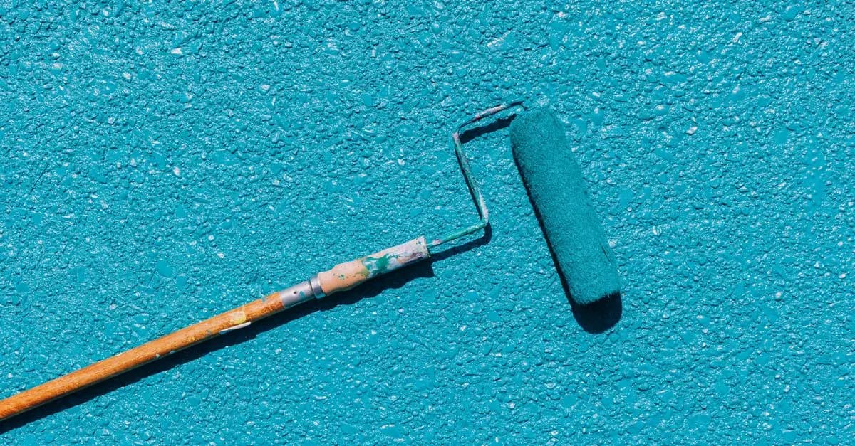 Cómo elegir la pintura adecuada para tus paredes interiores